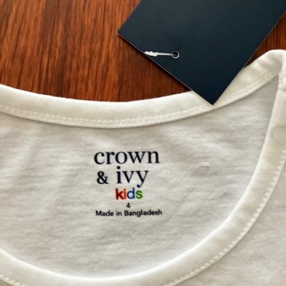 NWT! CROWN & IVY - Girl's Size 4 - White Eyelet Flutter Sleeve Spring/Summer Top - Picture 4 of 5